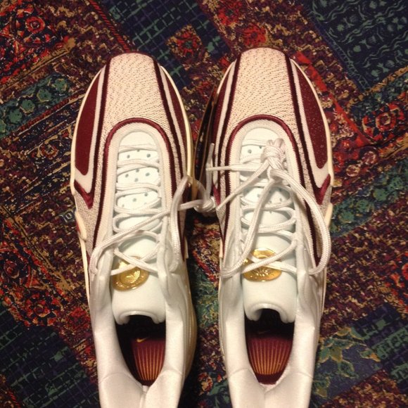 Nike Cosmic Unity 2 Multicolor Sneakers - 11.5 - New in Box - Picture 6 of 12